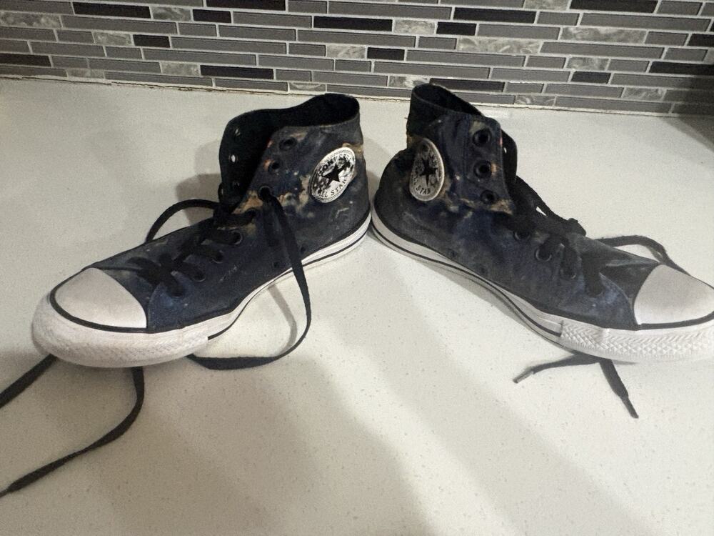 Converse All Star Chuck Taylor Hi-Tops Night Sky # 151927F Size Women's 8 RARE